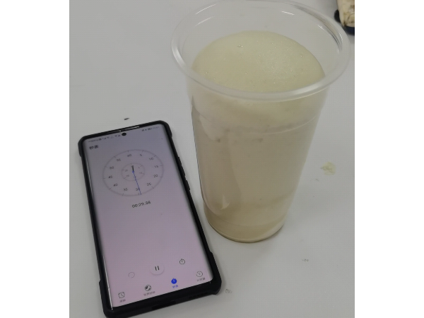 油性聚氨酯注浆液反应时间测试
