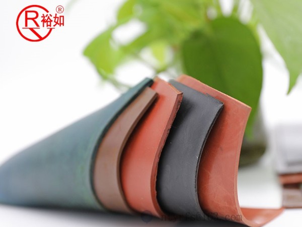 聚氨酯防水涂料施工注意事项